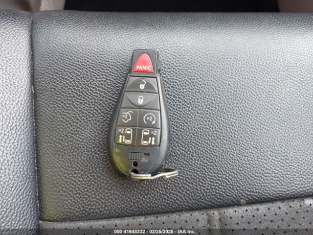 2C4RDGCG0KR786940 Dodge Grand Caravan Sxt