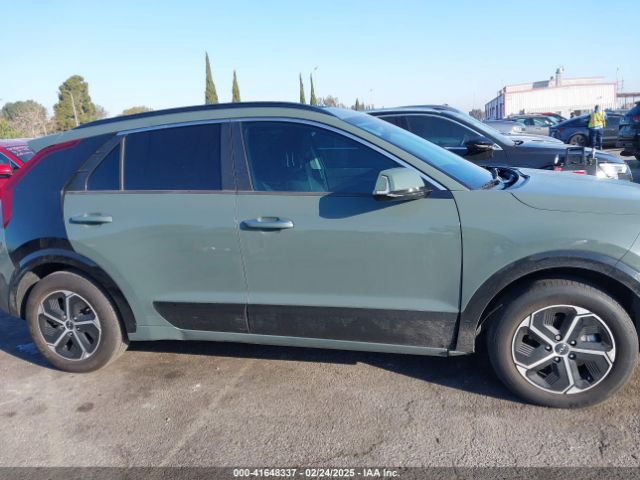 KNDCT3LE5R5125041 KIA NIRO SX