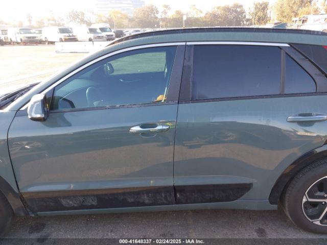 KNDCT3LE5R5125041 KIA NIRO SX