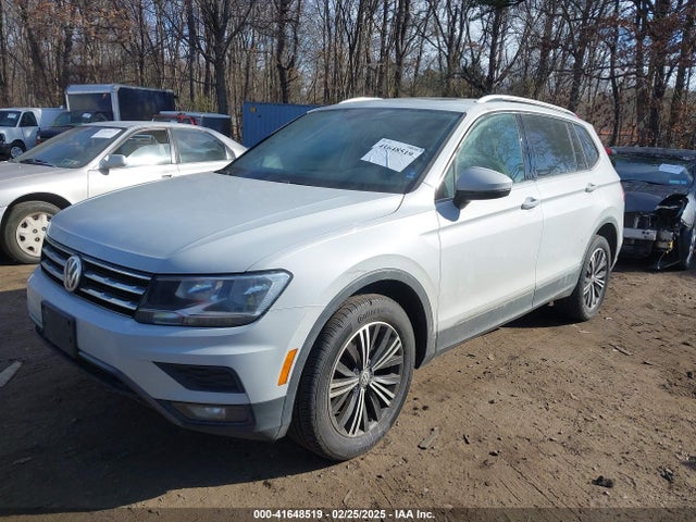 3VV2B7AX4JM009145 Volkswagen Tiguan 2.0t Se/2.0t Sel