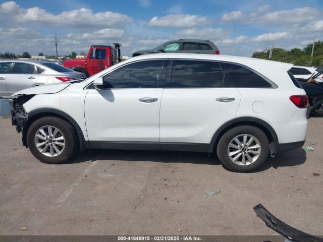 5XYPG4A33KG439104 KIA Sorento 2.4l Lx