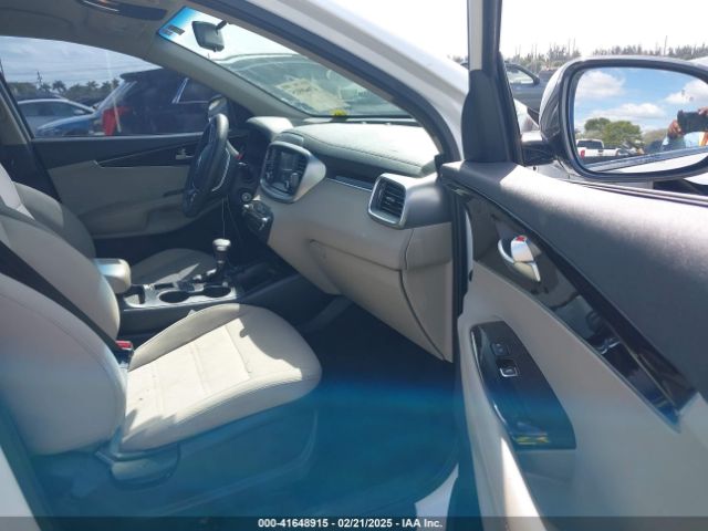 5XYPG4A33KG439104 KIA Sorento 2.4l Lx