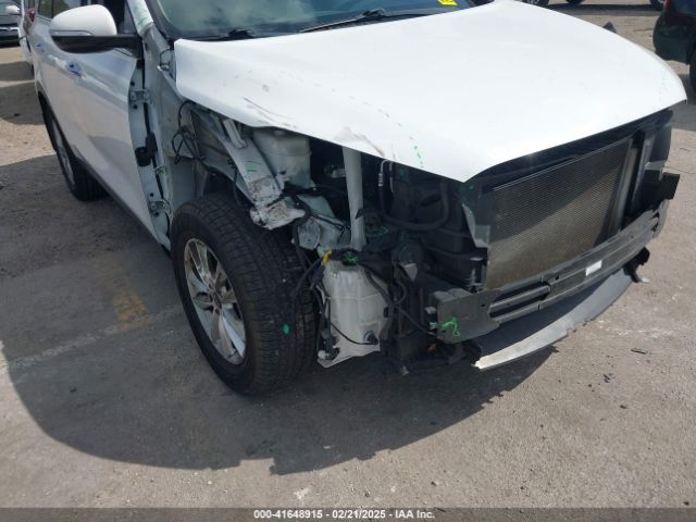 5XYPG4A33KG439104 KIA Sorento 2.4l Lx