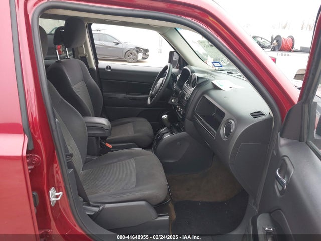 1C4NJPBB1GD813098 Jeep Patriot Sport