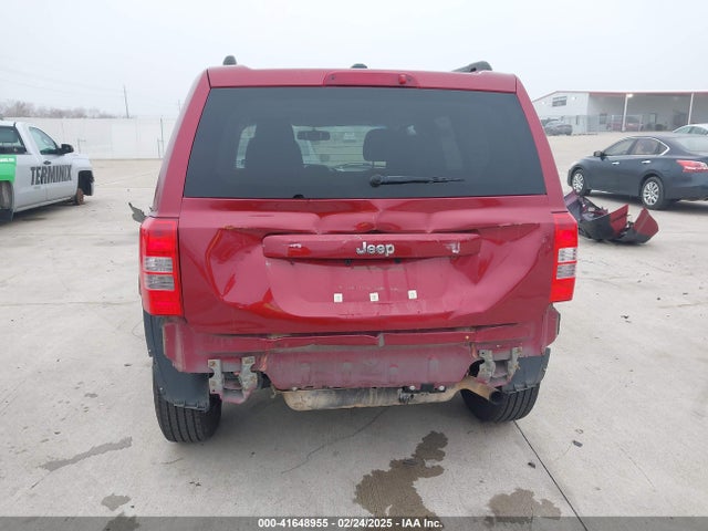 1C4NJPBB1GD813098 Jeep Patriot Sport