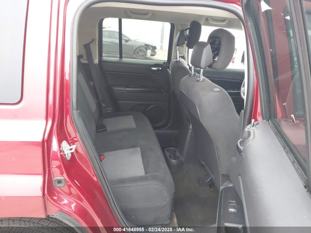 1C4NJPBB1GD813098 Jeep Patriot Sport