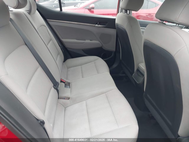 Hyundai ELANTRA SE 2017 KMHD74LF8HU173608 Image 8