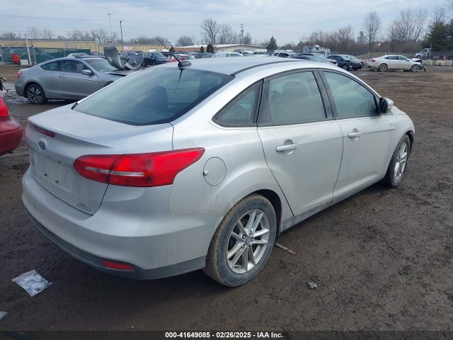 Ford FOCUS SE 2016 1FADP3F29GL288705 Image 4