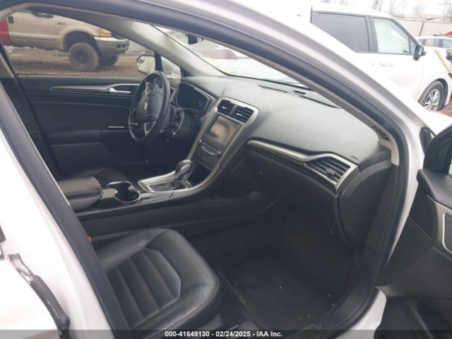 3FA6P0H92ER210282 Ford FUSION SE