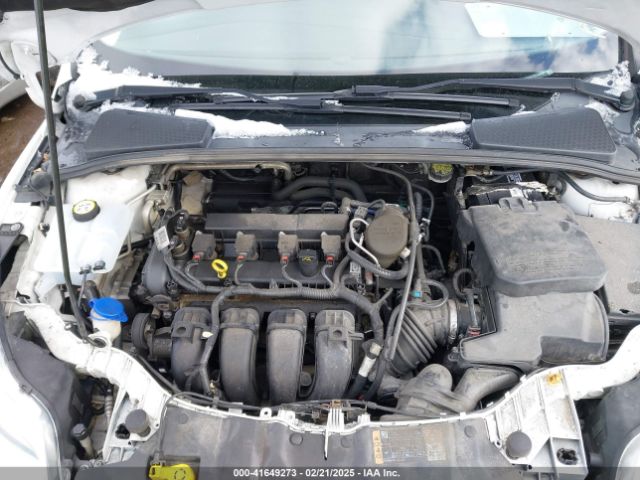 1FADP3F2XEL438690 Ford FOCUS SE