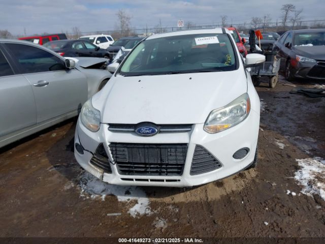 1FADP3F2XEL438690 Ford FOCUS SE