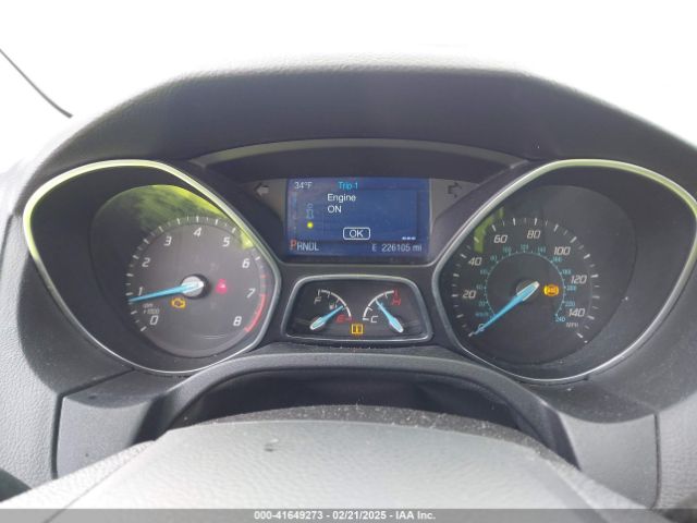 1FADP3F2XEL438690 Ford FOCUS SE