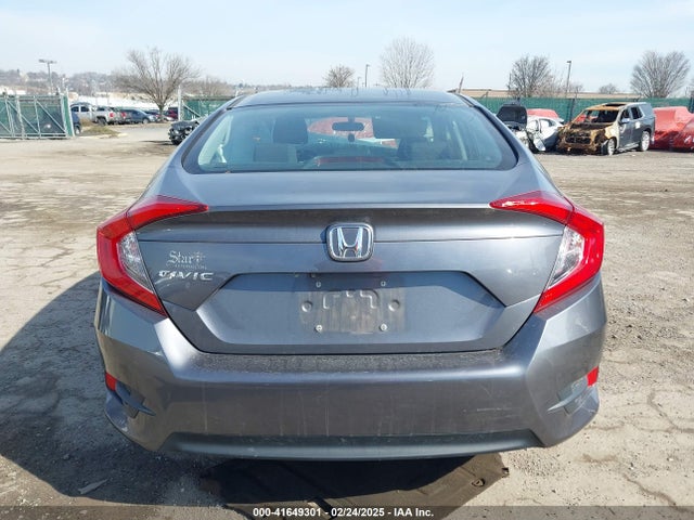 Honda Civic Lx 2018 2HGFC2F5XJH602645 Image 15