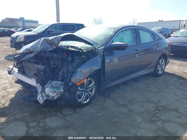 Honda Civic Lx 2018 2HGFC2F5XJH602645 Image 2