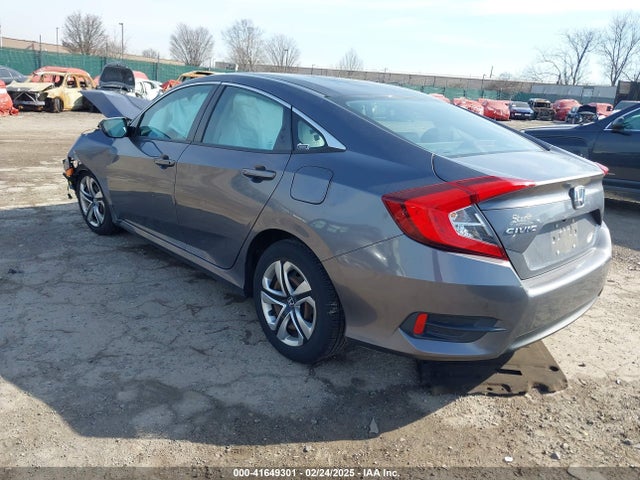 Honda Civic Lx 2018 2HGFC2F5XJH602645 Image 3