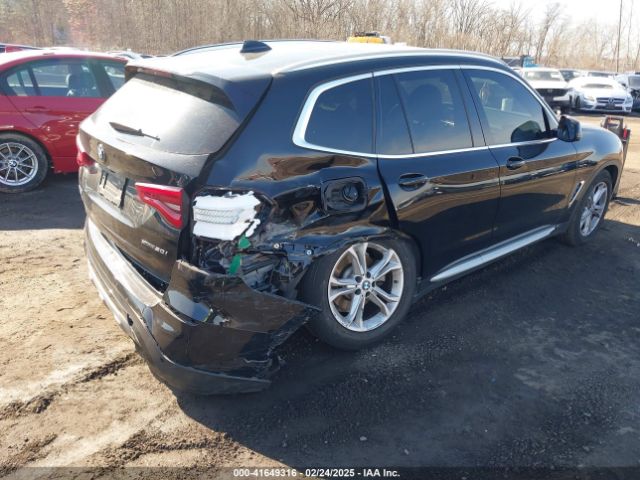 2021 BMW X3 5UXTY5C06M9H71094 Photo 3