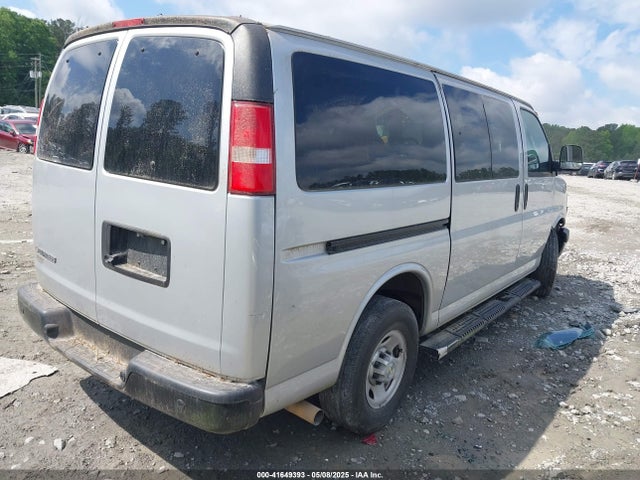 1GAWGEFP0L1263765 Chevrolet Express Passenger Rwd 2500 Regular Wheelbase Ls