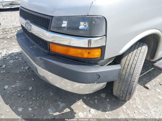 1GAWGEFP0L1263765 Chevrolet Express Passenger Rwd 2500 Regular Wheelbase Ls