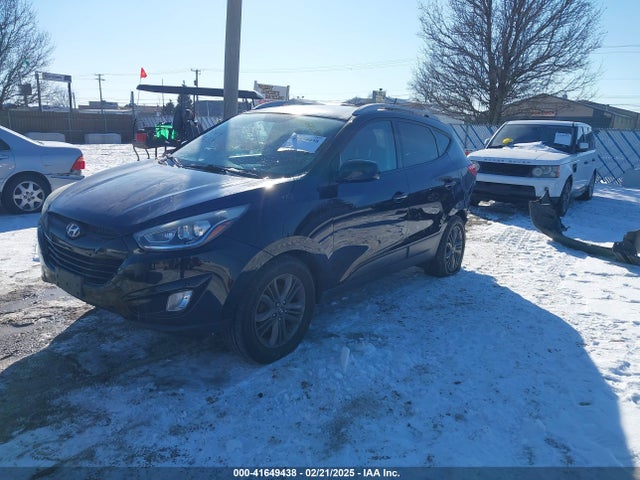 KM8JU3AG0FU109481 Hyundai TUCSON SE
