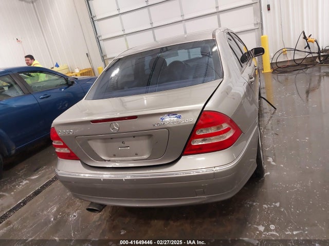 2004 Mercedes-benz C 230 Kompressor Sport/sport მანქანა იყიდება აუქციონზე, vin: WDBRF40J04A581570, აუქციონის ნომერი: 41649446