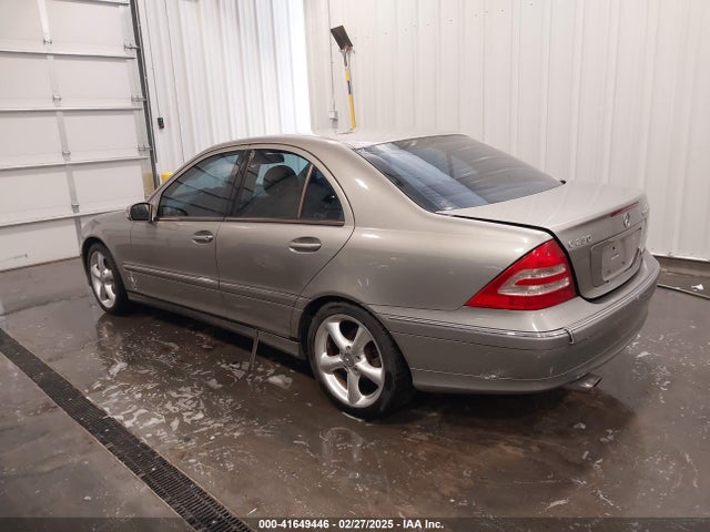 2004 Mercedes-benz C 230 Kompressor Sport/sport მანქანა იყიდება აუქციონზე, vin: WDBRF40J04A581570, აუქციონის ნომერი: 41649446