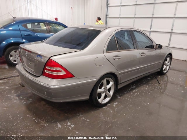 2004 Mercedes-benz C 230 Kompressor Sport/sport მანქანა იყიდება აუქციონზე, vin: WDBRF40J04A581570, აუქციონის ნომერი: 41649446