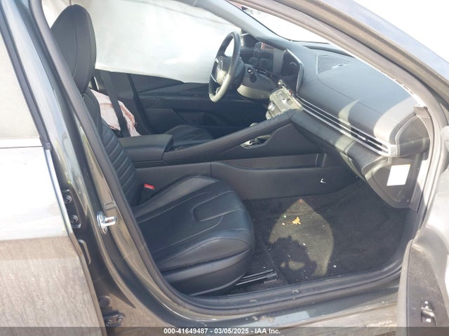 KMHLN4DJ8RU114077 Hyundai Elantra Hybrid Limited