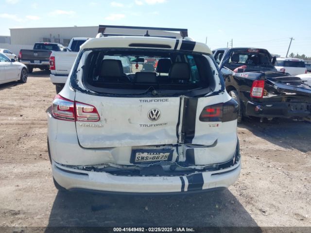 WVGAV7AX9GW026478 Volkswagen Tiguan R-line