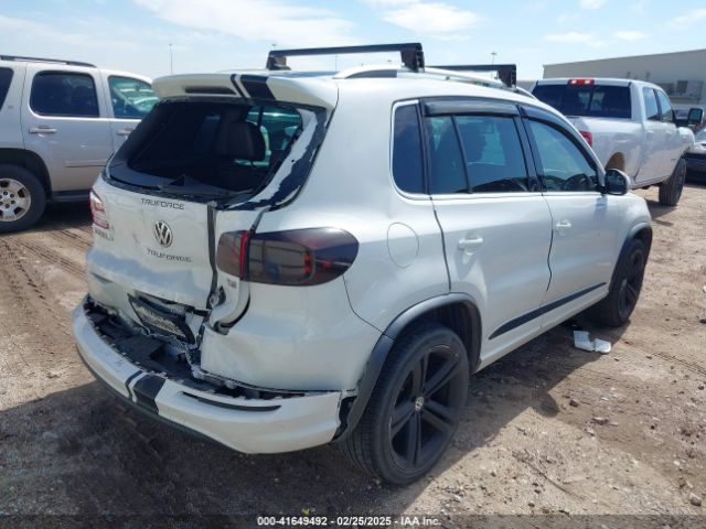 WVGAV7AX9GW026478 Volkswagen Tiguan R-line