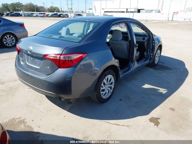 Toyota COROLLA LE 2017 5YFBURHE3HP607903 Image 4