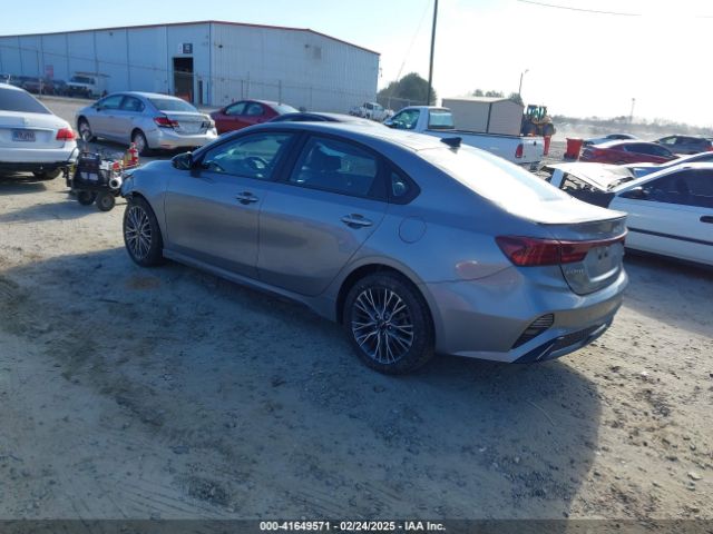 3KPF54AD0PE556878 KIA Forte Gt-line
