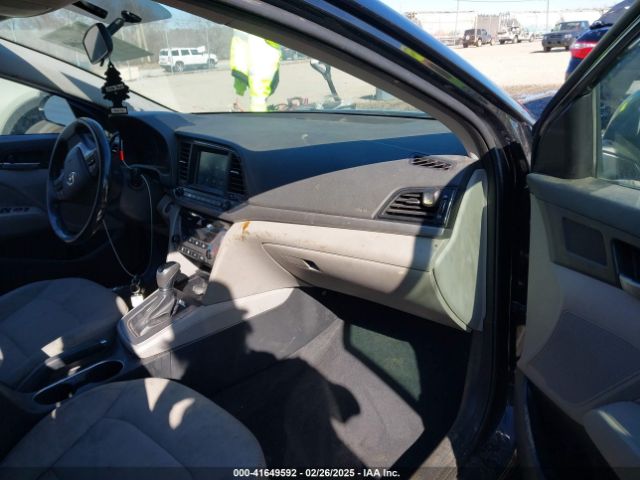 5NPD84LF2HH016426 Hyundai ELANTRA SE