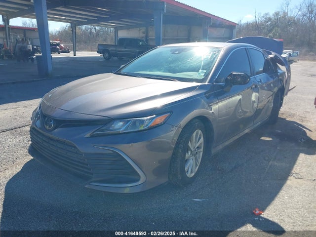 4T1C11AK6MU600323 Toyota CAMRY LE