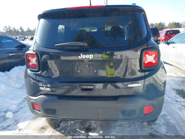 ZACCJBBB2JPH65825 Jeep Renegade Latitude 4x4
