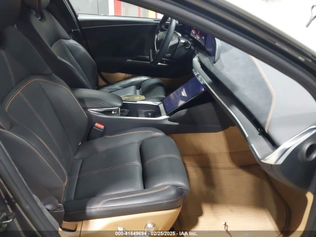 Lucid Air Grand Touring 2022 50EA1GBA7NA002468 Image 5