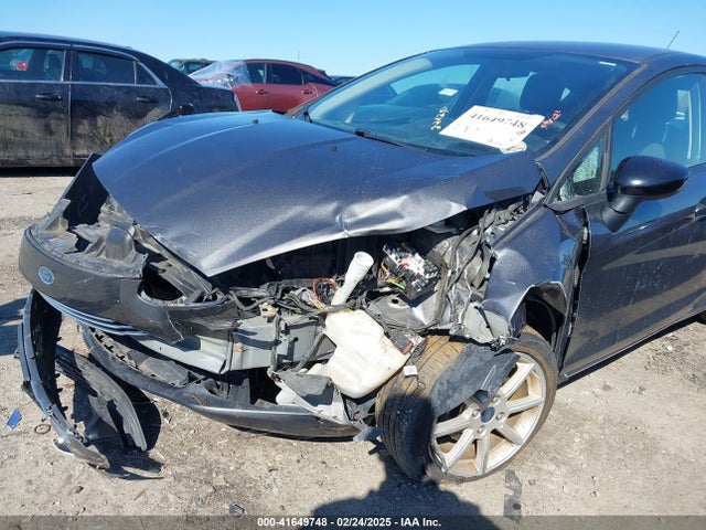 Ford FIESTA SE 2019 3FADP4EJ1KM105769 Image 6