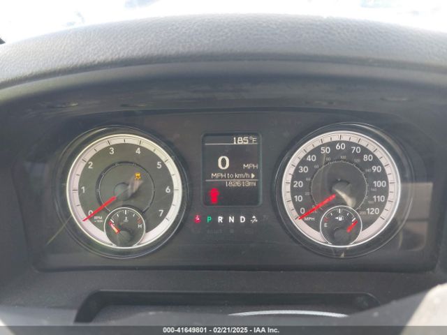 3C6JR6DG9JG140010 RAM 1500 Tradesman  4x2 8' Box