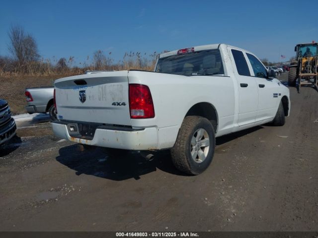 1C6RR7FT4JS284558 RAM 1500 Express Quad Cab 4x4 6'4 Box