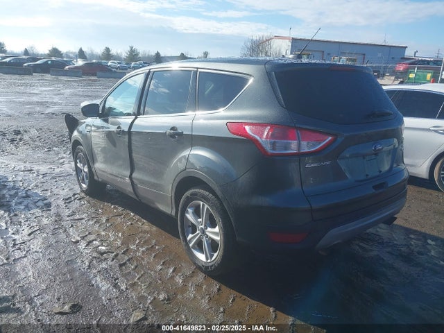 1FMCU9G94FUB03431 Ford ESCAPE SE