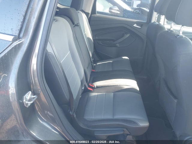 1FMCU9G94FUB03431 Ford ESCAPE SE