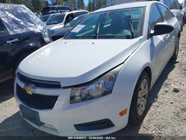 1G1PA5SH1E7472288 Chevrolet Cruze Ls Auto