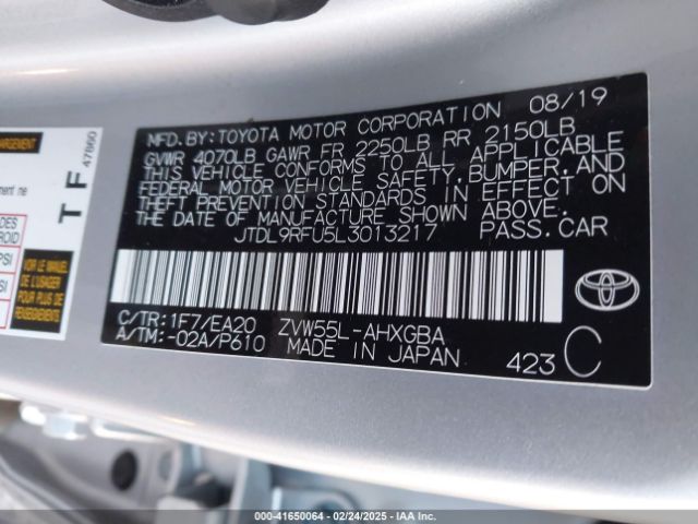 JTDL9RFU5L3013217 Toyota Prius Xle Awd-e