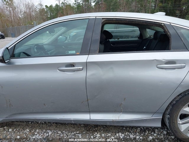 Honda ACCORD LX 2019 1HGCV1F19KA145024 Image 14