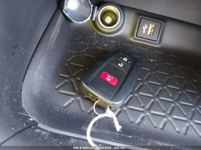 2T3UWRFV3RW210950 Toyota Rav4 Hybrid Woodland Edition