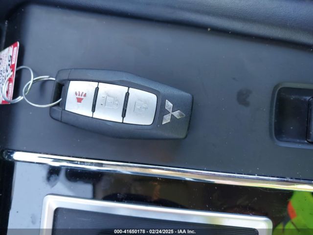 JA4J3TA87NZ032331 Mitsubishi Outlander Es 2.5 2wd