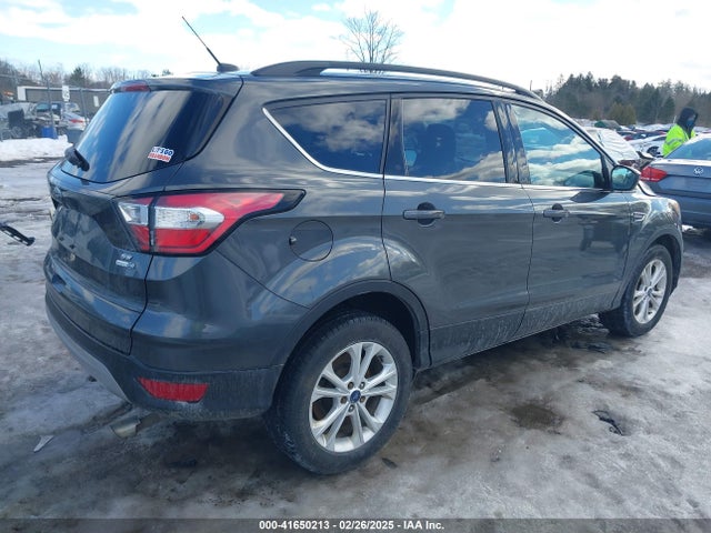 Ford ESCAPE SE 2018 1FMCU9GD9JUA70276 Image 4