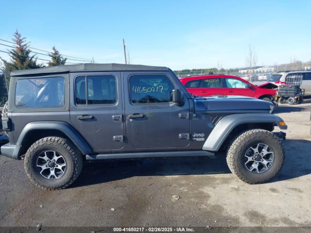 1C4HJXDG0JW166601 Jeep Wrangler Unlimited Sport 4x4