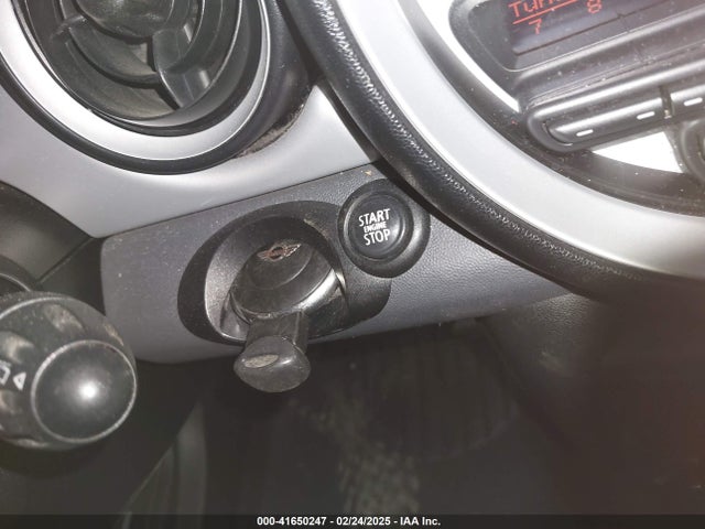 2012 MINI COOPER WMWSU3C53CT260043 Photo 10