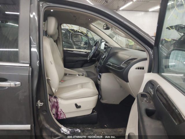 2011 CHRYSLER TOWN & COUNTRY 2A4RR8DG5BR799358 Photo 4