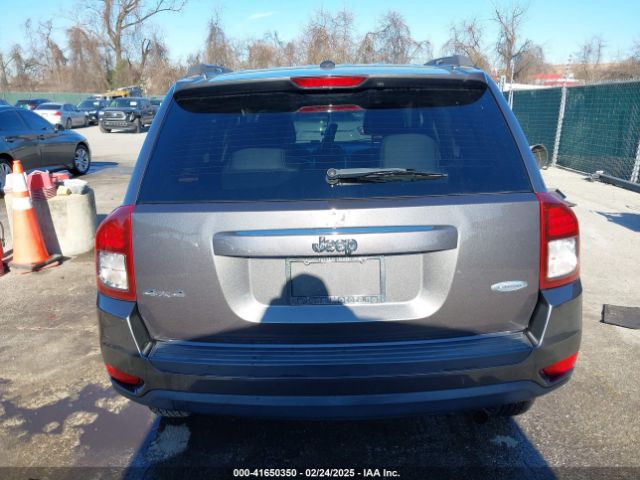 1C4NJDEBXFD217691 Jeep Compass Latitude